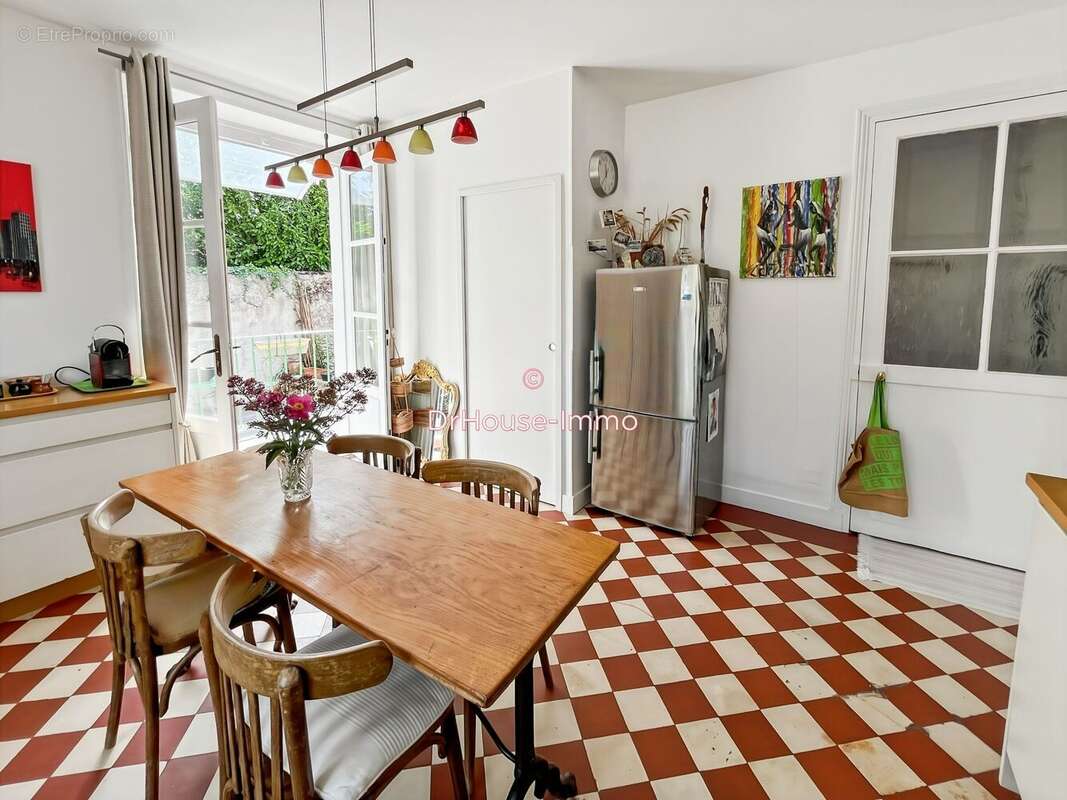 Maison 177 m² à Lagny-Sur-Marne  - photo 8