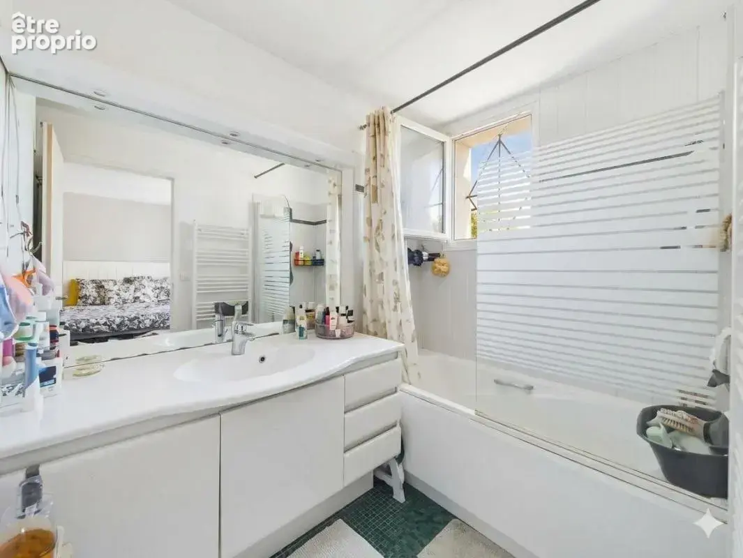 Superbe maison de standing - Saint-Prix - 157.5m² - photo 9