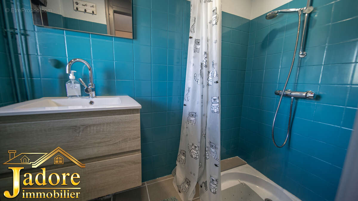 Maison entierement renovee - photo 15