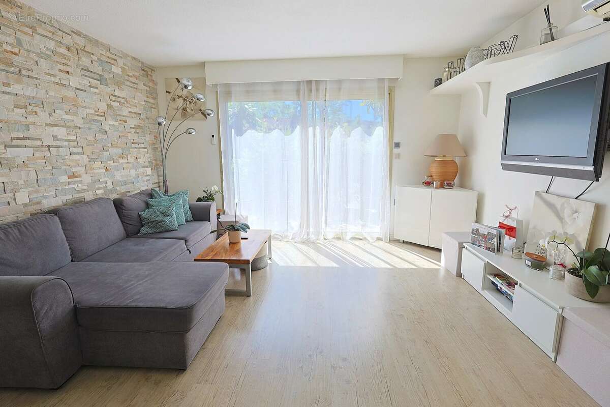Maison à MOUGINS