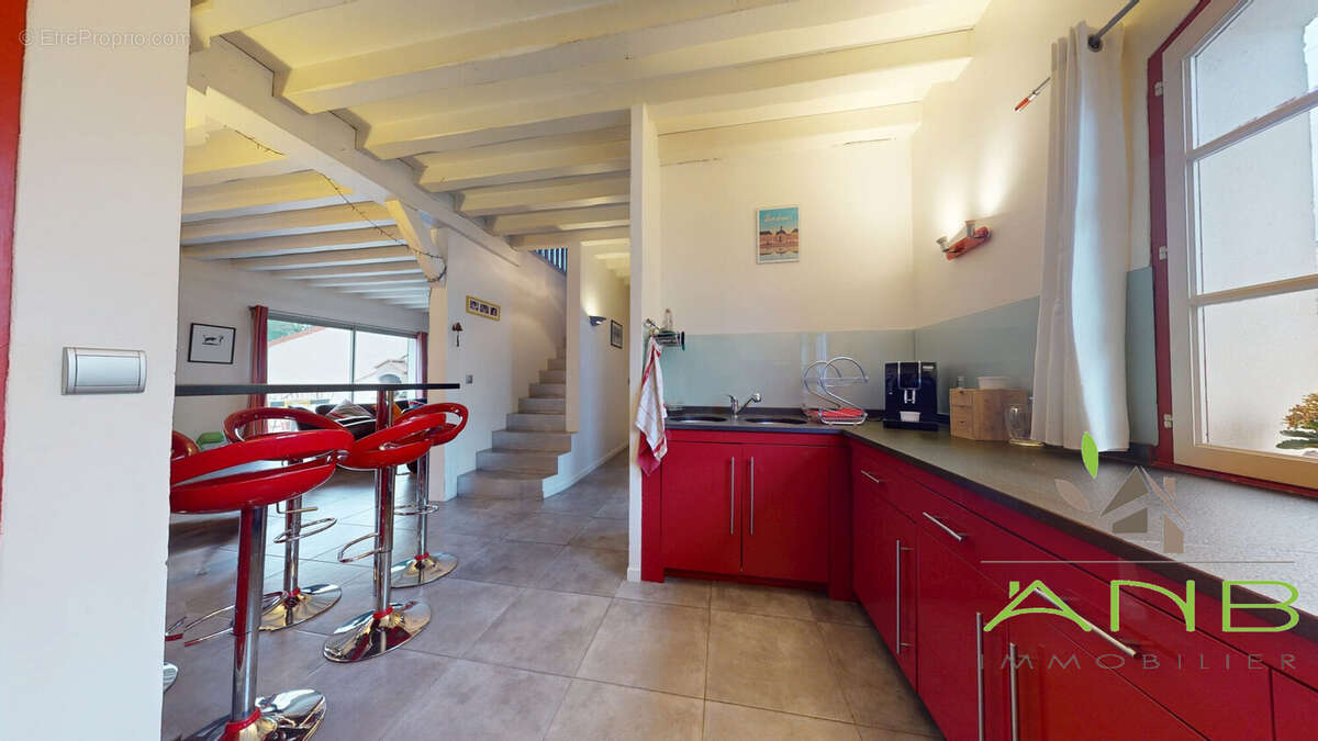Maison 188 m² à Begles  - photo 6