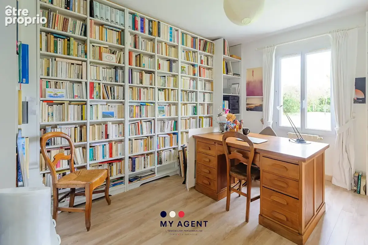 Plain-pied 214 m² avec piscine, 1 250 m² de terrain, limite La Rochelle - photo 7