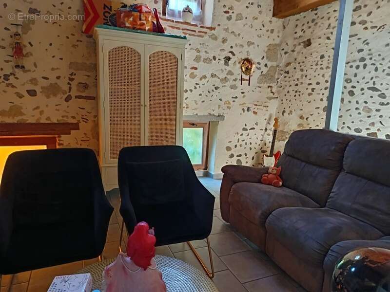Appartement t3  quartier historique - photo 3