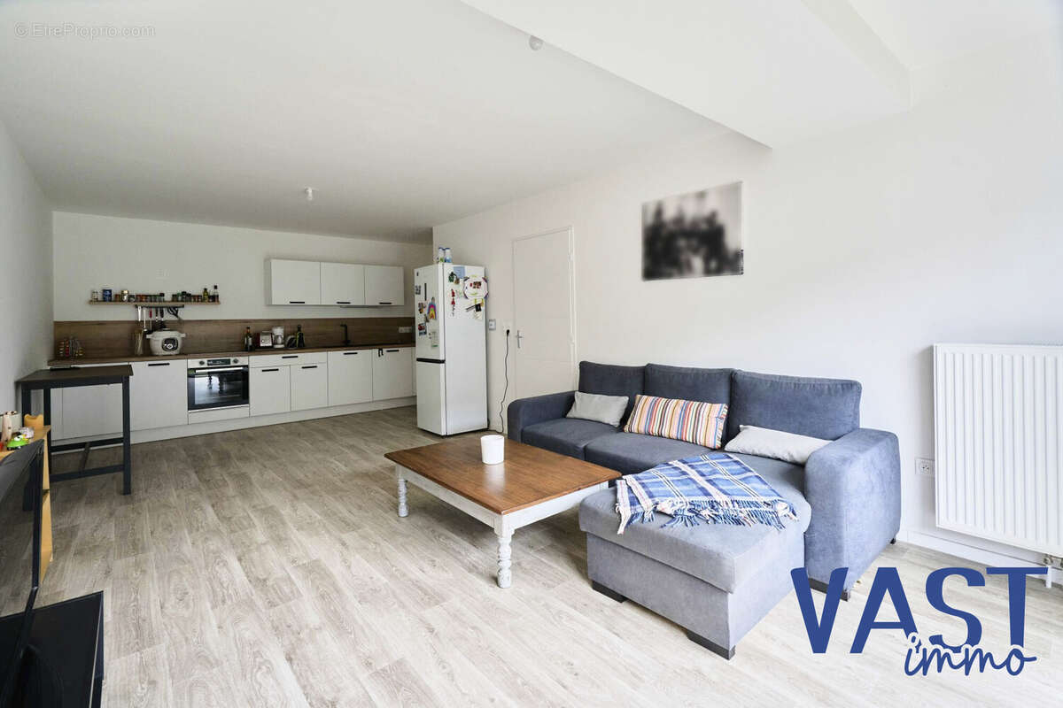 Appartement 65 m² à Tourcoing  - photo 3