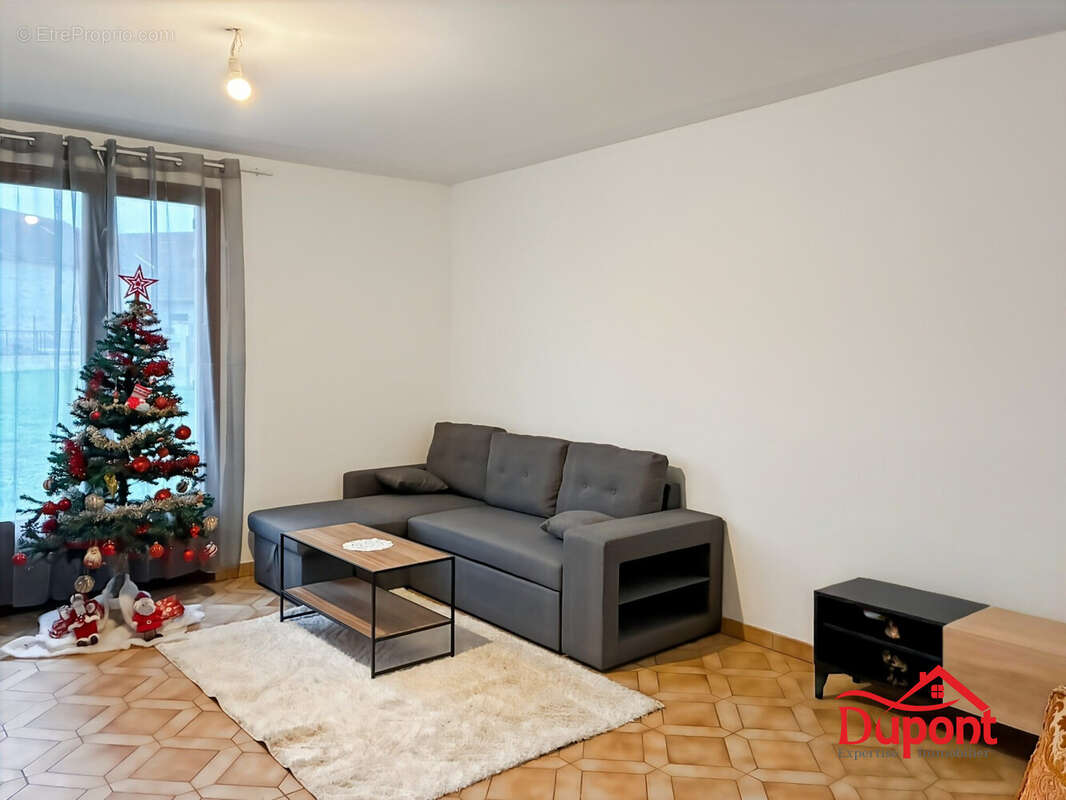 Maison à MERREY-SUR-ARCE