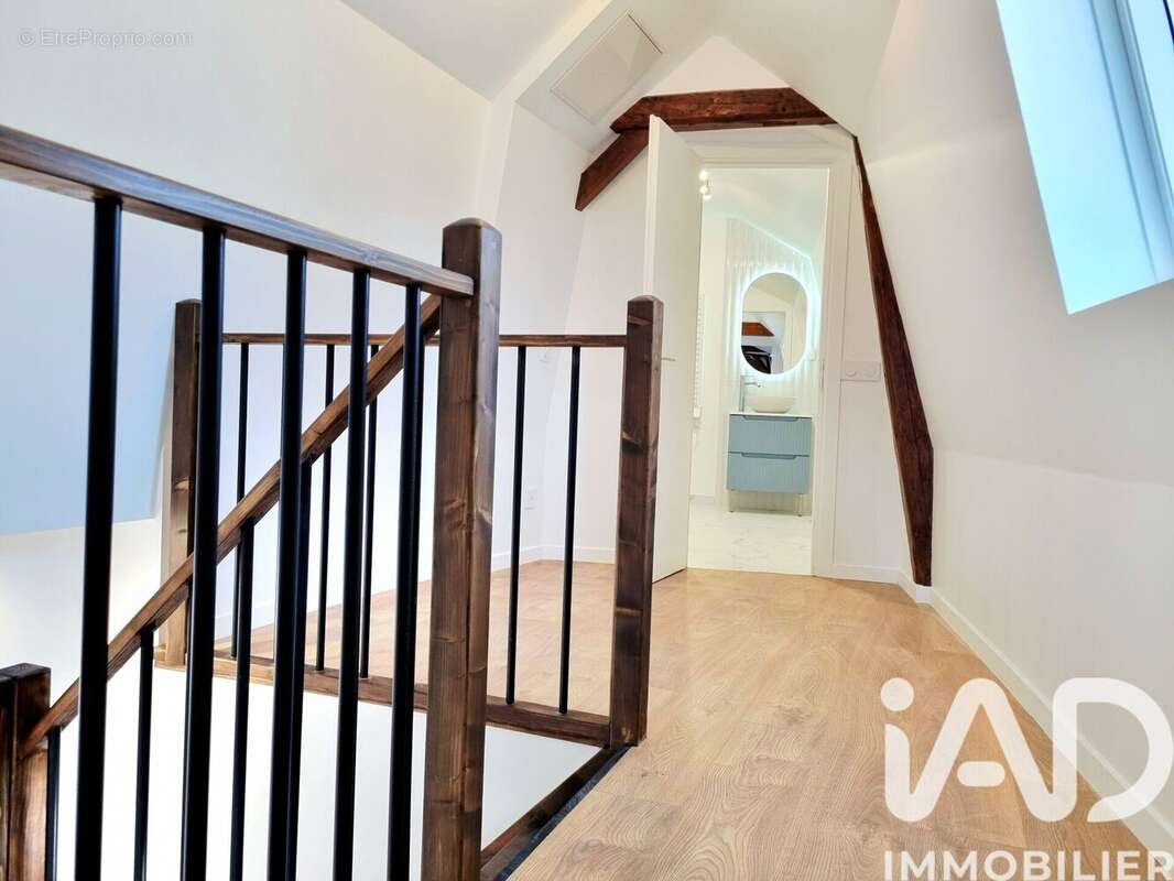 Maison 86 m² à Pussay  - photo 7