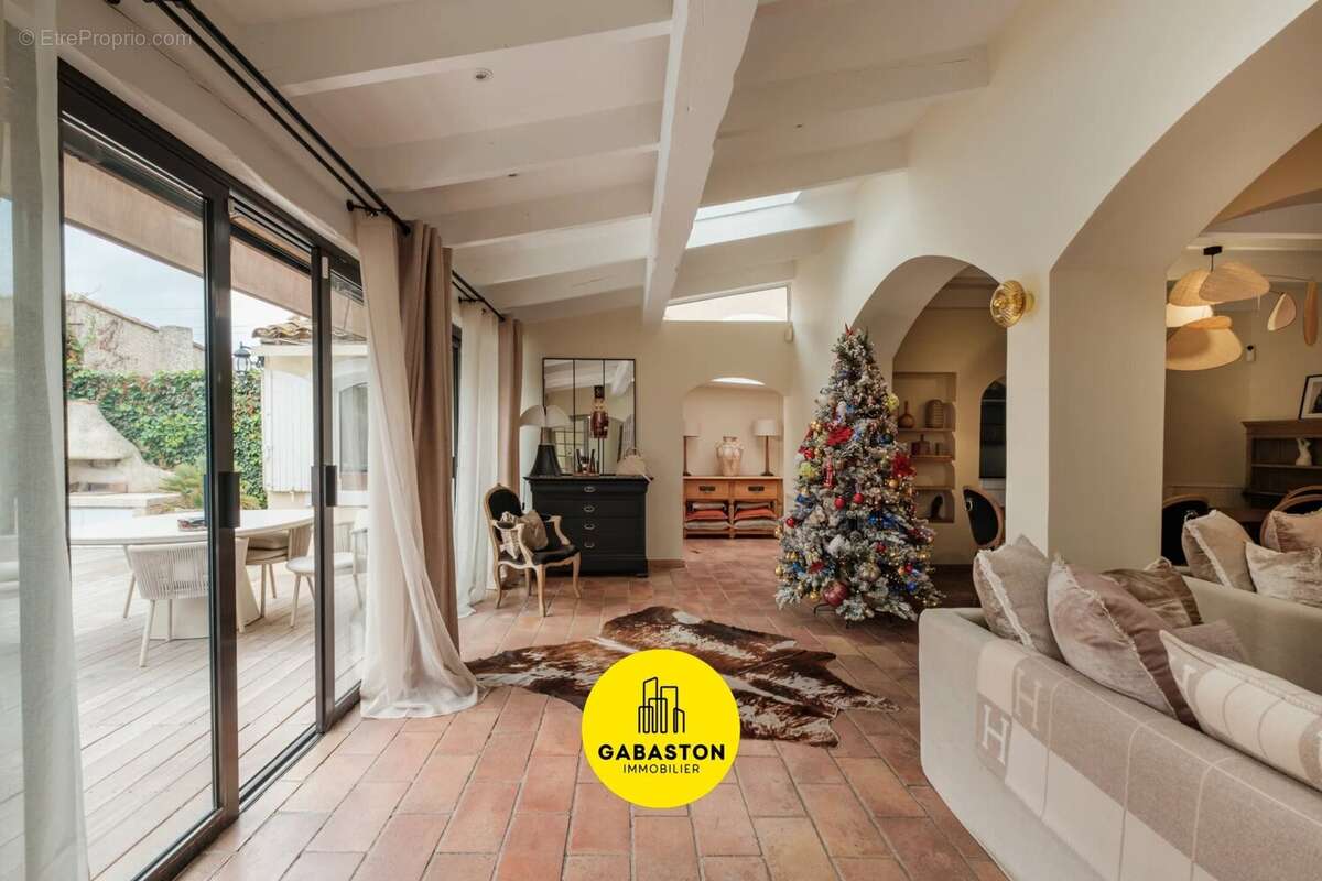 Maison à MARSEILLE-9E