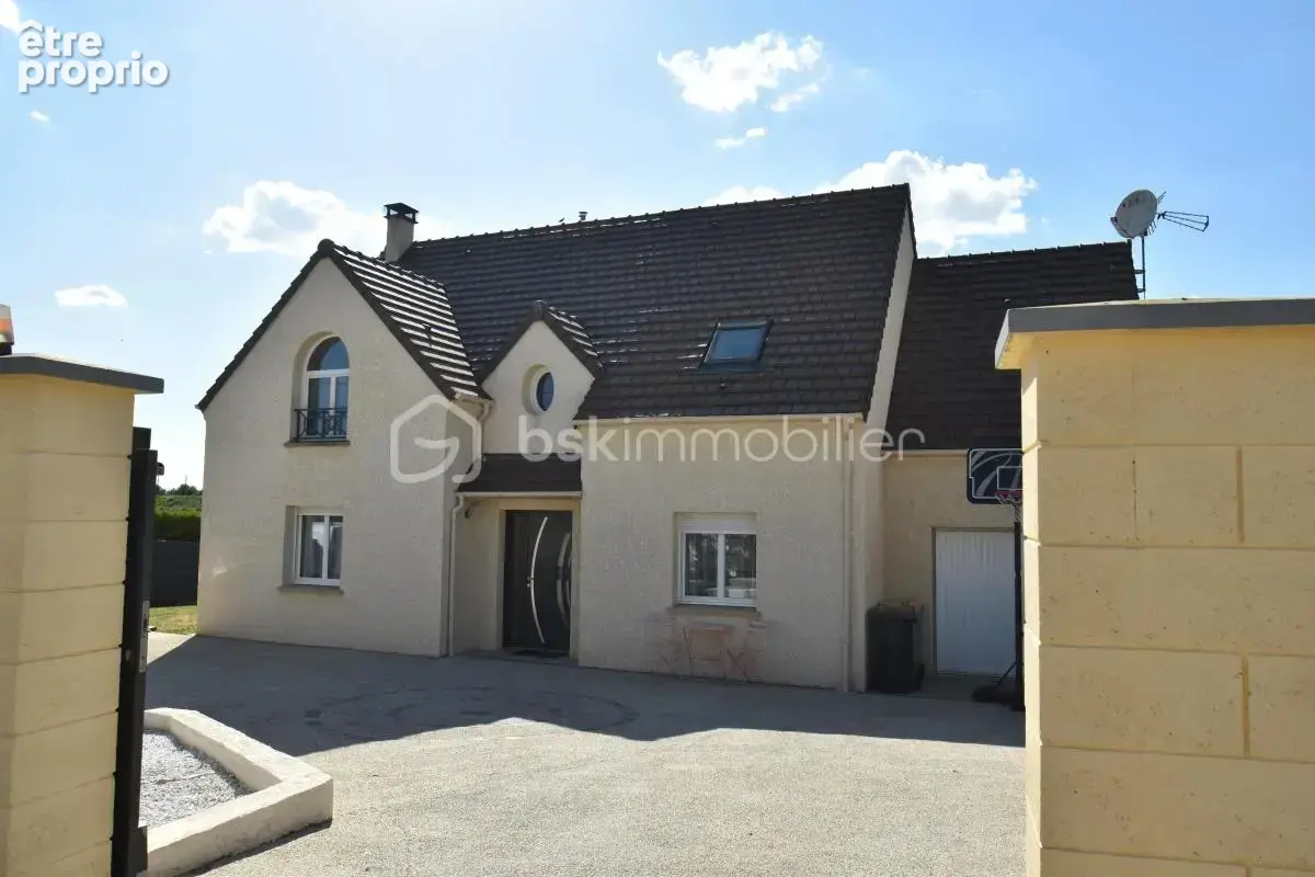 Superbe maison familiale de 7 pièces dont 5 chambres - photo 2