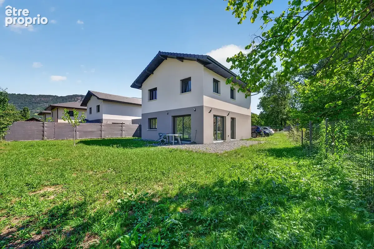 Maison à THYEZ