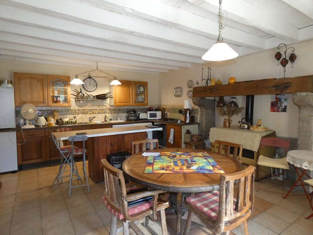 Maison à SAINT-LOUP