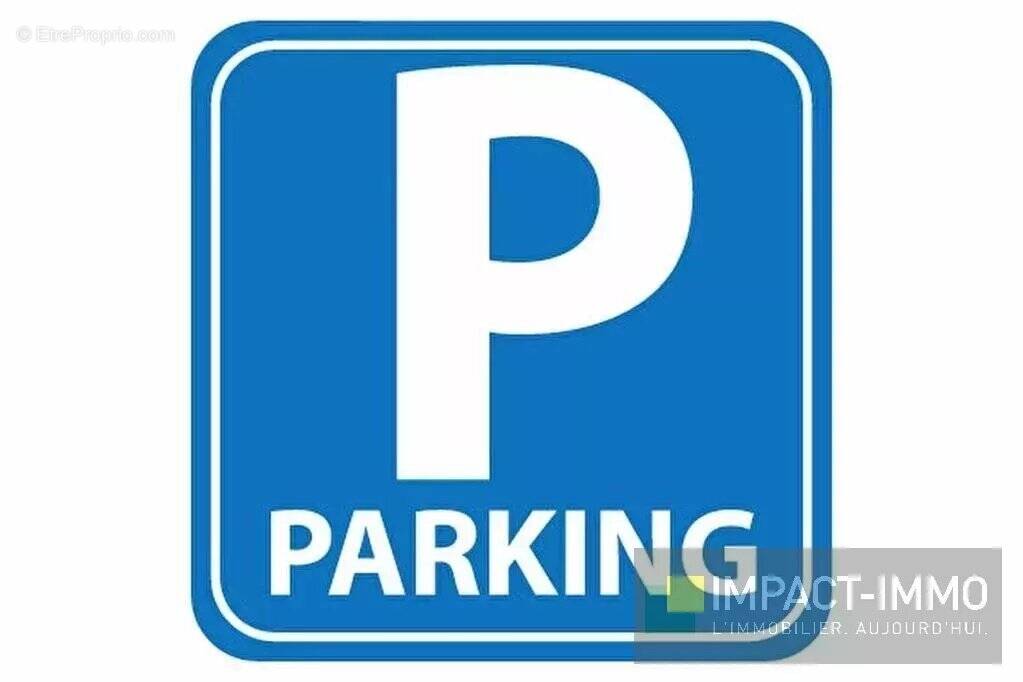 Parking à COURBEVOIE