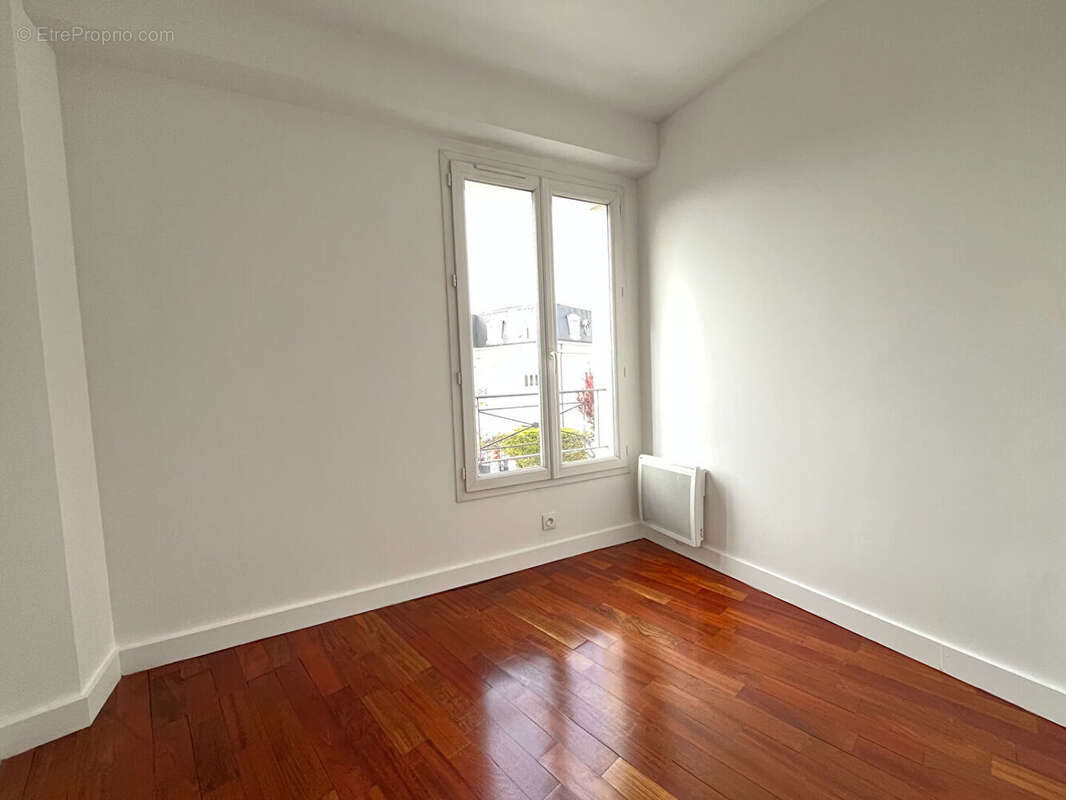 Appartement à SURESNES