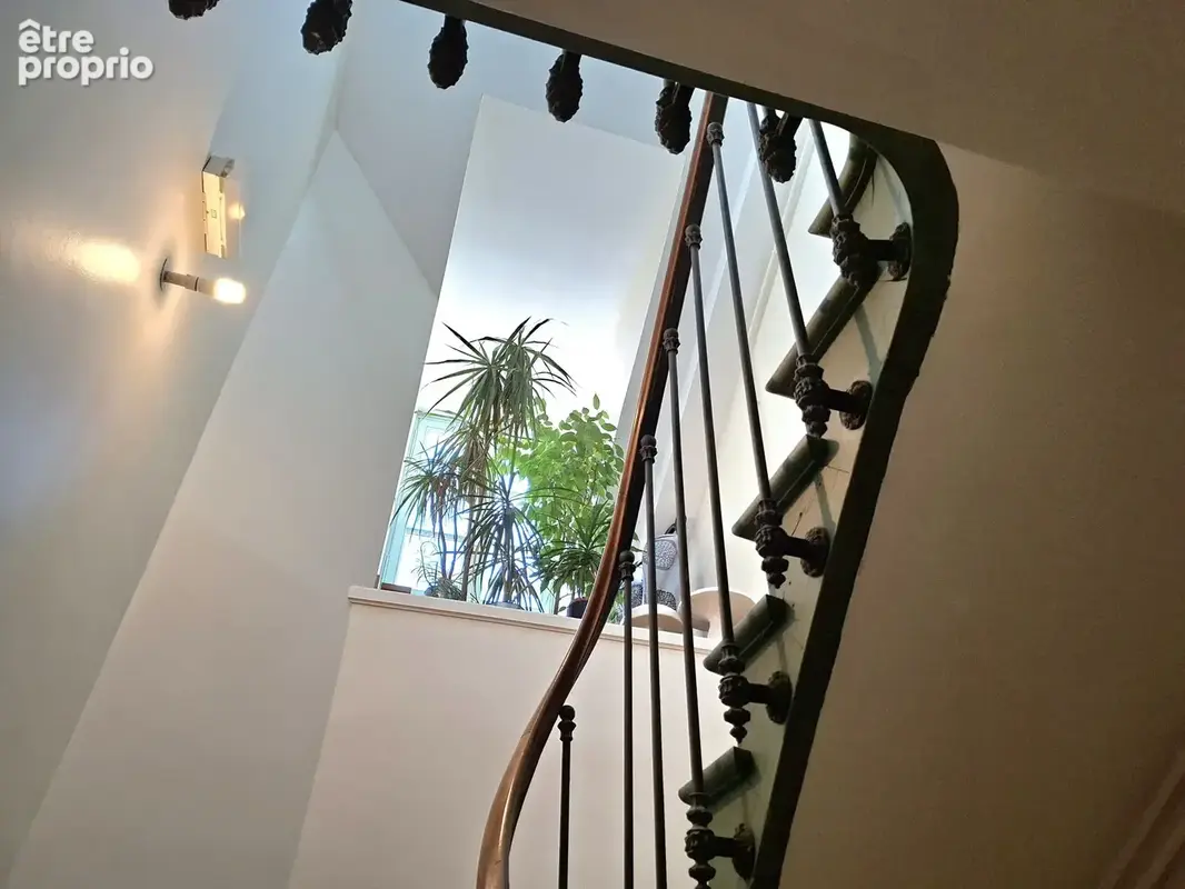 Maison 10 pièces 360 m² à vendre à Tours (37000) - photo 5