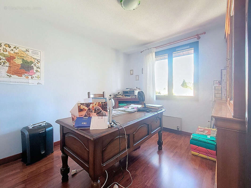 Maison à BLANQUEFORT