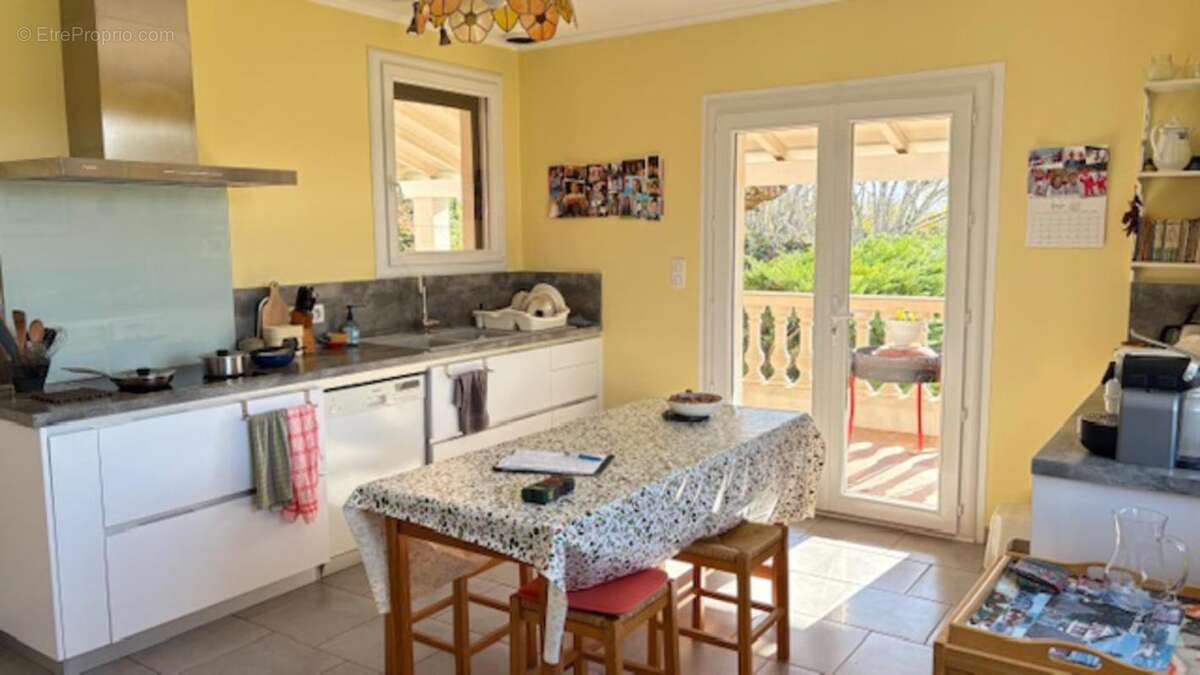Maison 430 m² à Albi  - photo 7