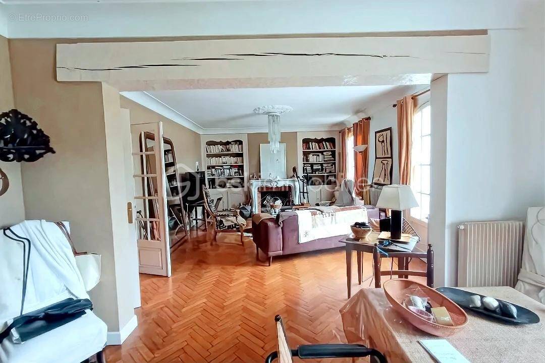 Maison à OLORON-SAINTE-MARIE