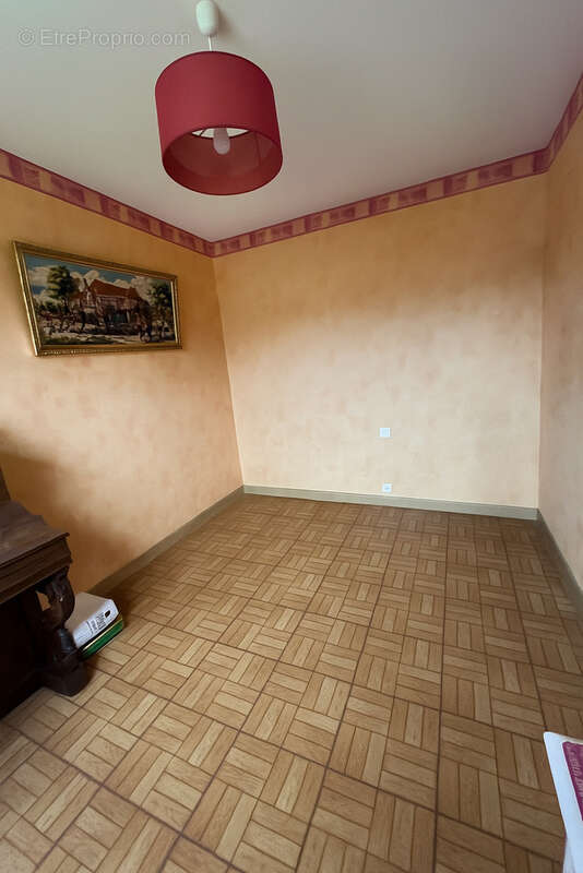 Maison à OISSEAU-LE-PETIT