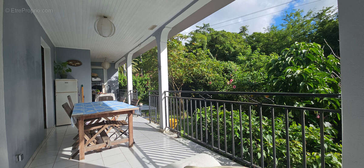 Maison à RIVIERE-SALEE