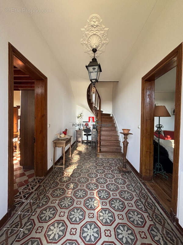 Maison 137 m² à Montagne  - photo 2