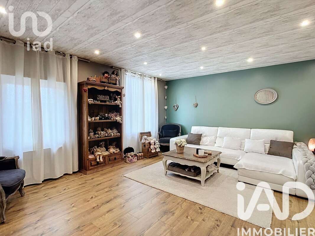 Photo 6 - Appartement à CONDE-SAINTE-LIBIAIRE