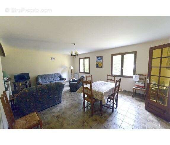 Maison à MESCHERS-SUR-GIRONDE