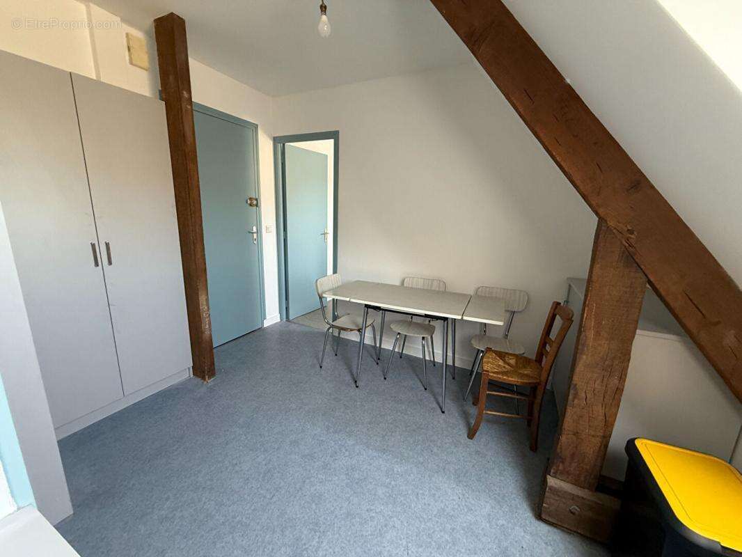 Appartement à BRECEY