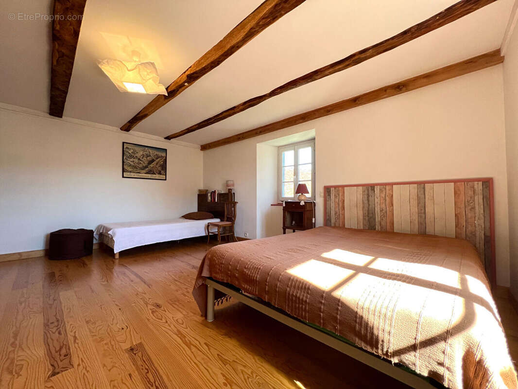 Maison Cassaniouze - 5 pièce(s) - 170 m2 - photo 13