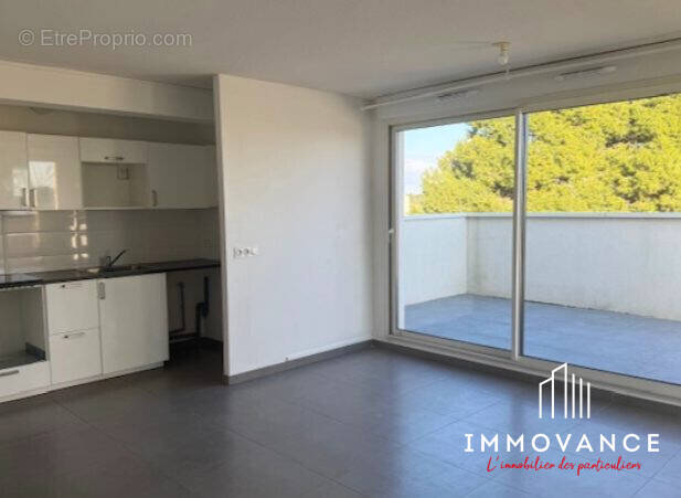 Appartement à SAINT-JEAN-DE-VEDAS