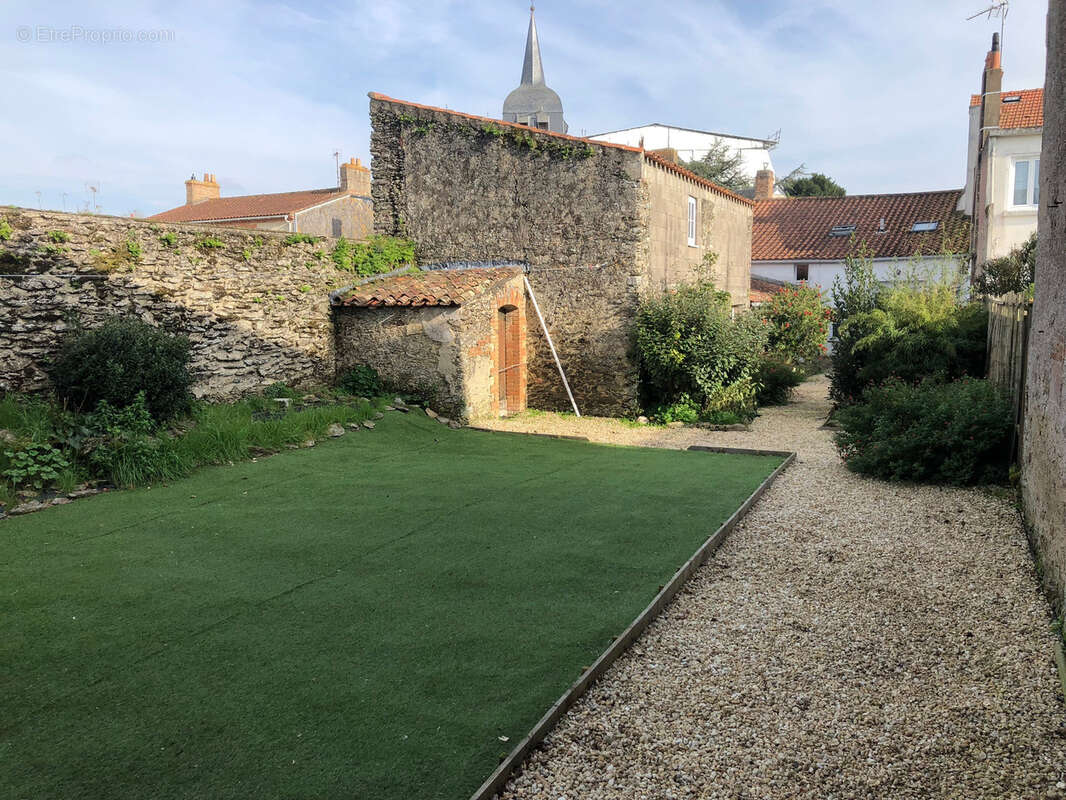 Maison à BOIS-DE-CENE