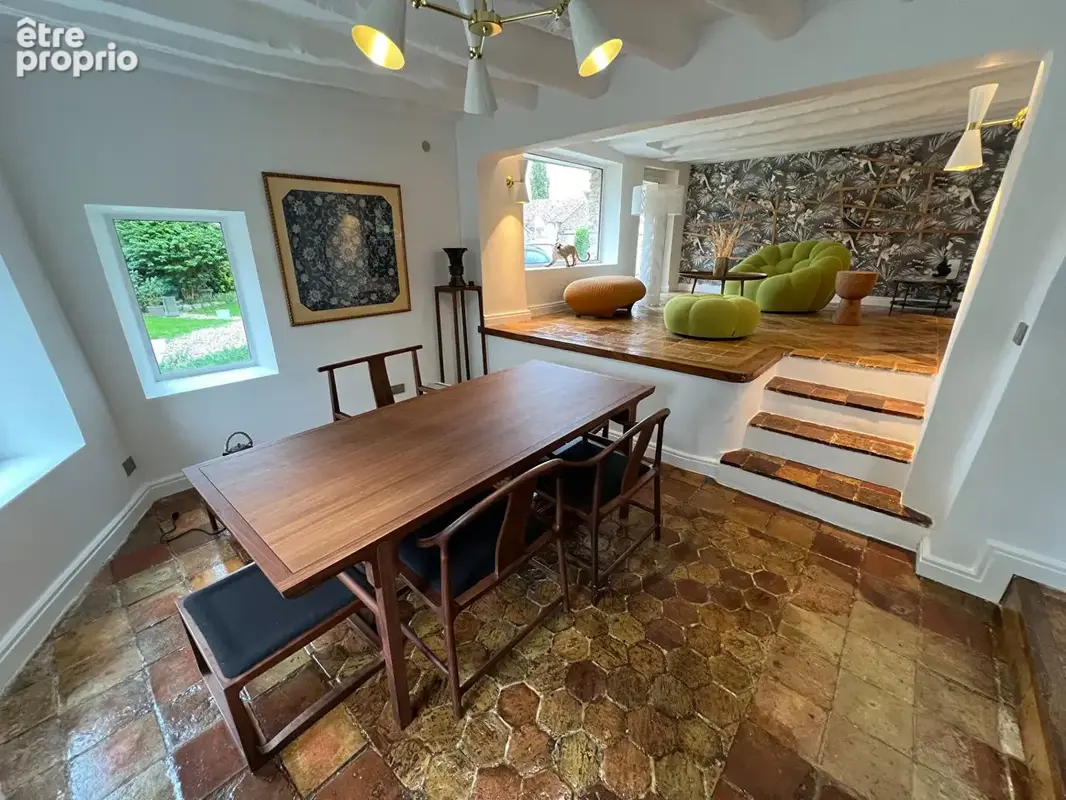 Demeure de prestige Coeur du vieux village  Thoiry 20 pièces  700 m2 - photo 6