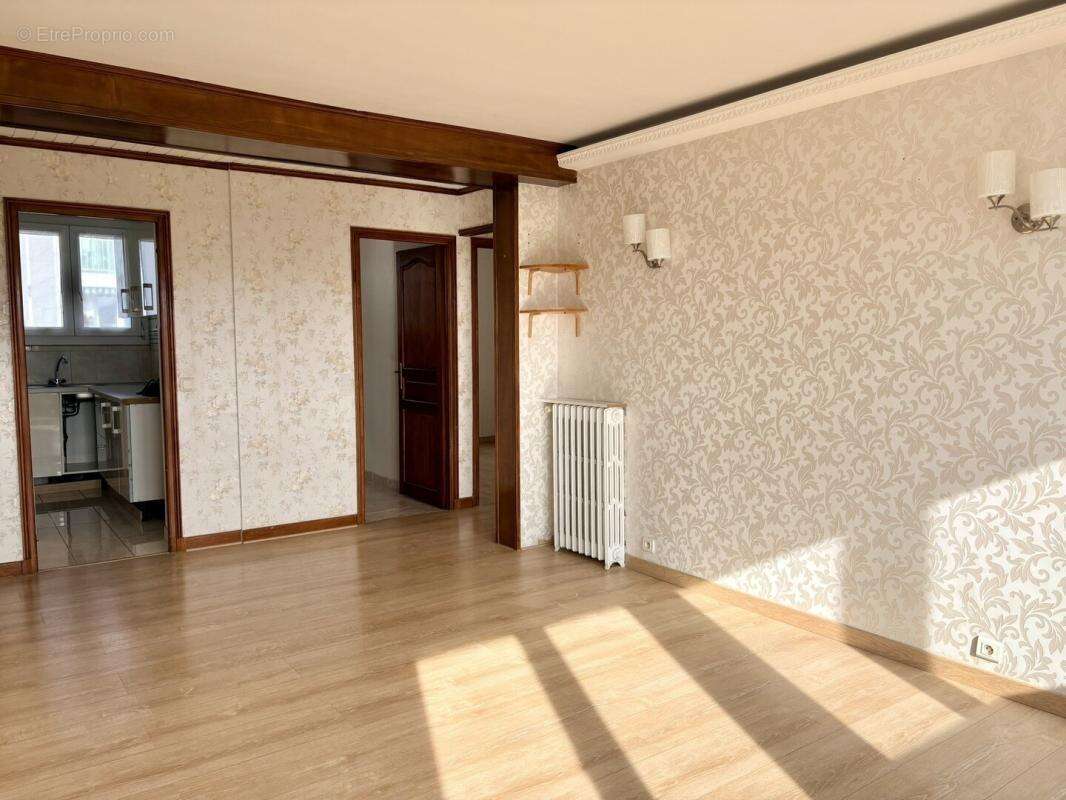 Appartement à RUEIL-MALMAISON