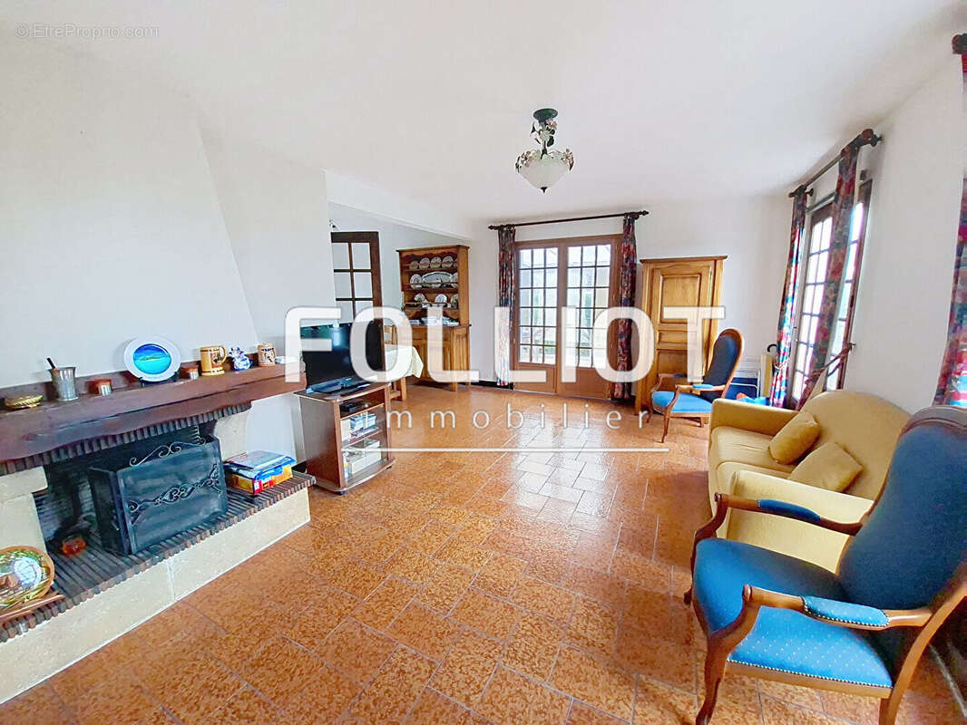 Maison à AMFREVILLE