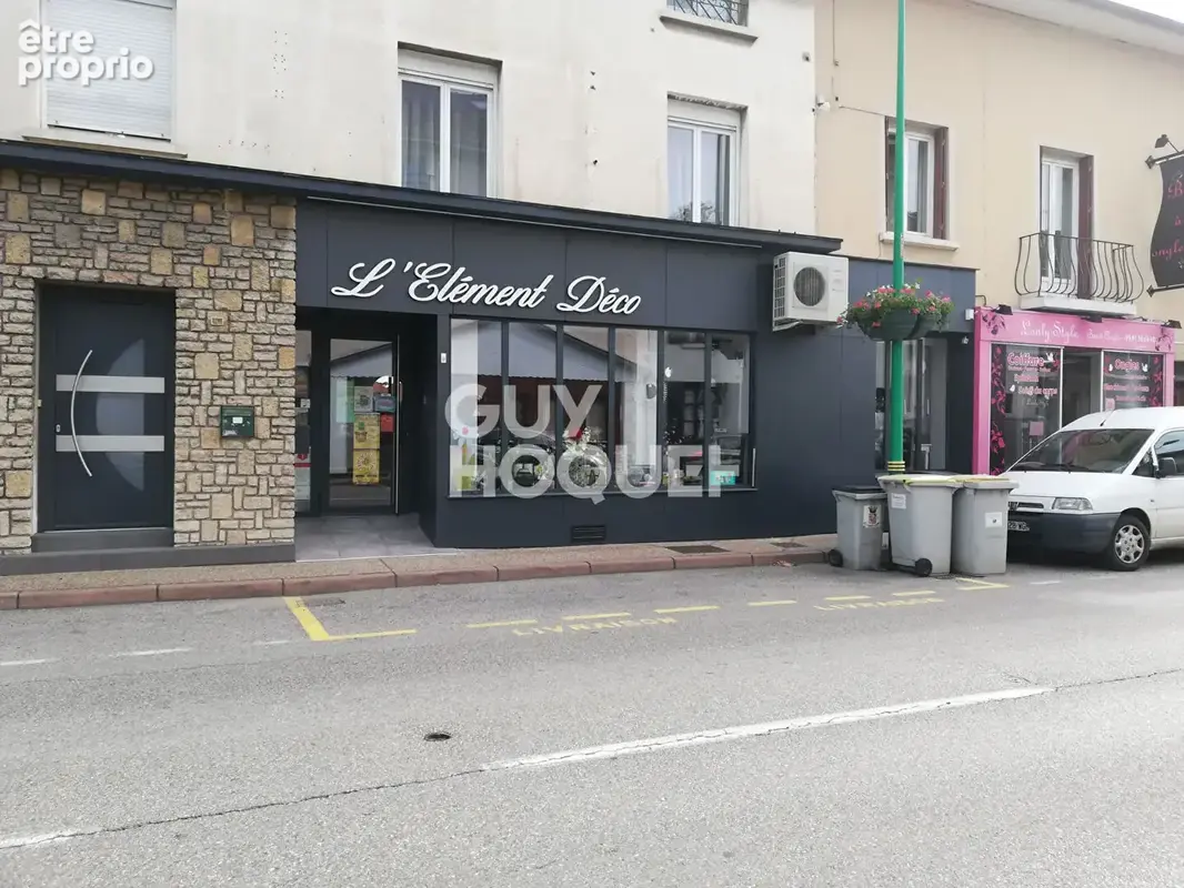 Commerce à LA VERPILLIERE
