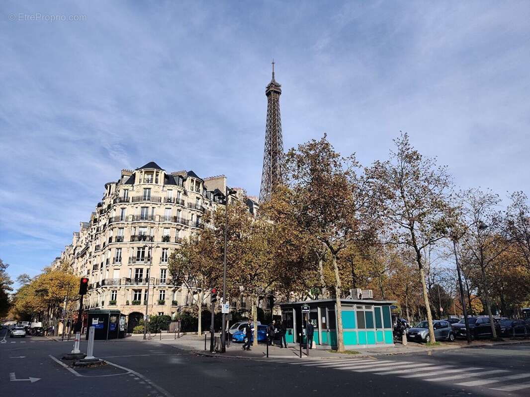 Appartement à PARIS-15E