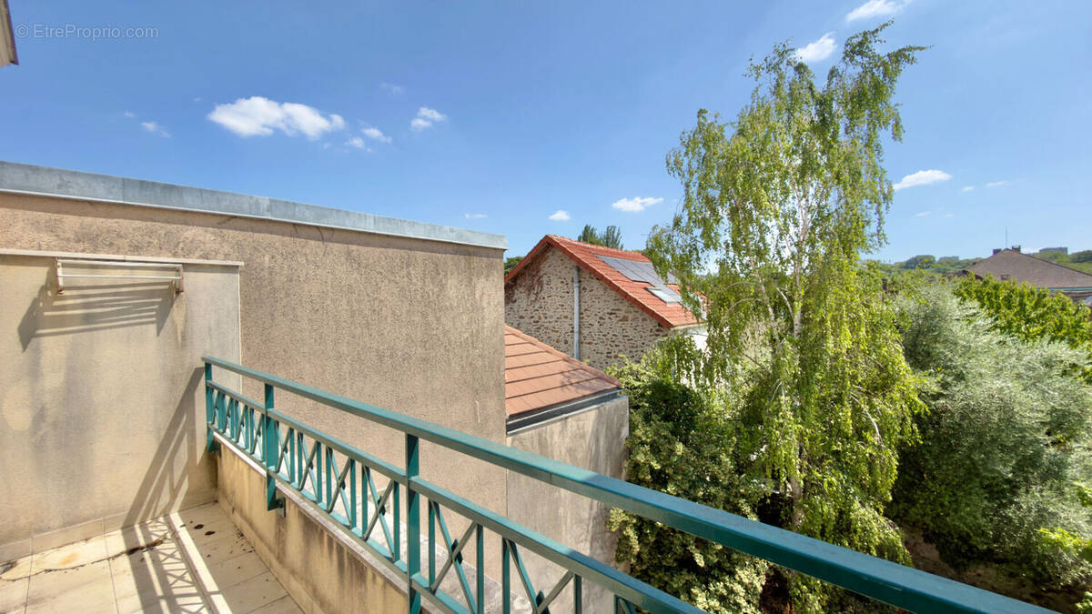 Appartement à SAVIGNY-SUR-ORGE