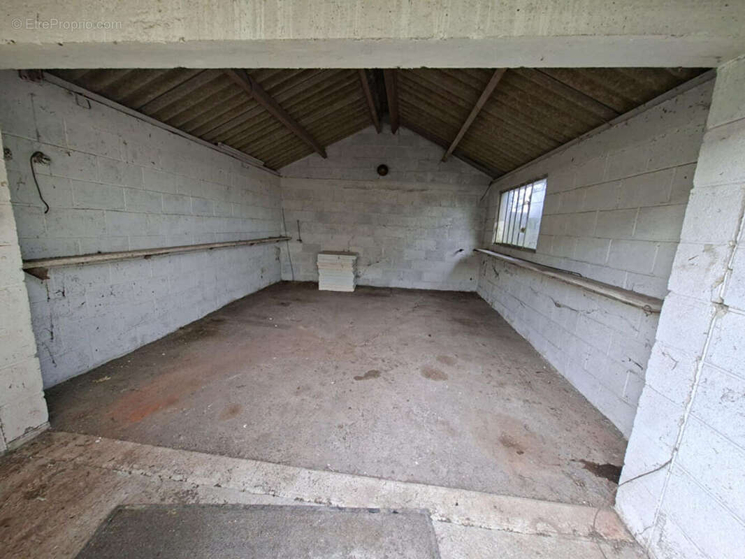 Maison à LA BOUTEILLE