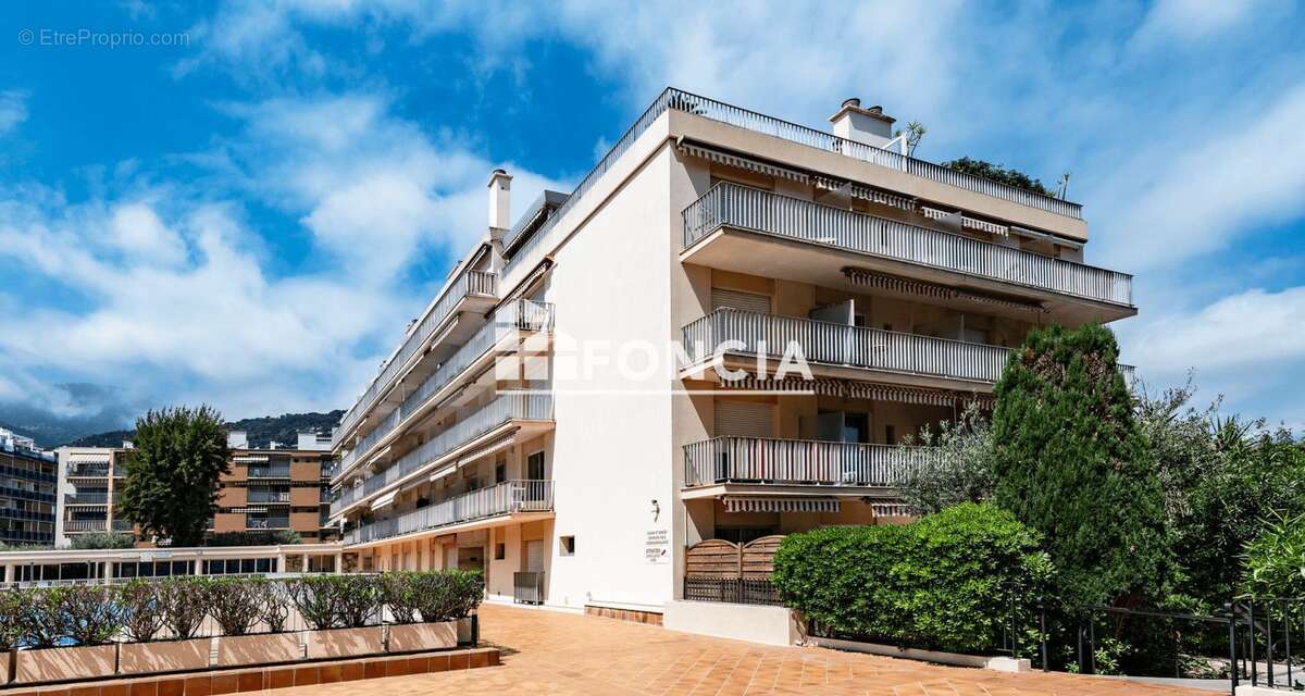 Appartement à ROQUEBRUNE-CAP-MARTIN
