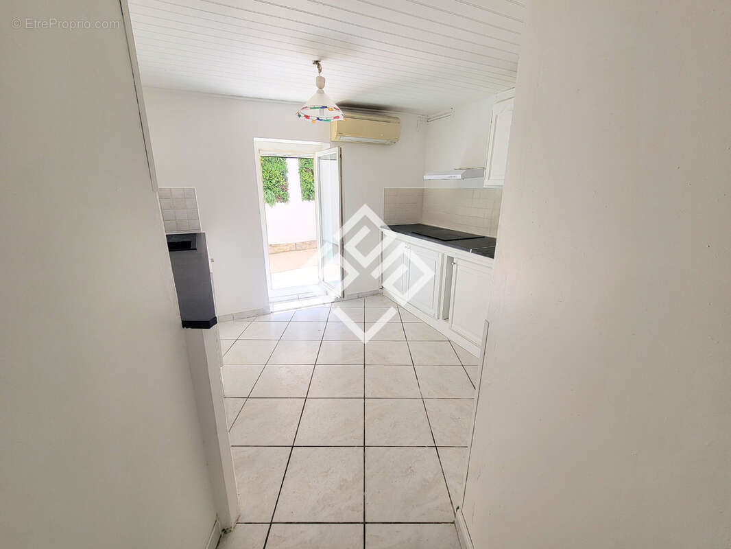 Maison de village avec cour - photo 4