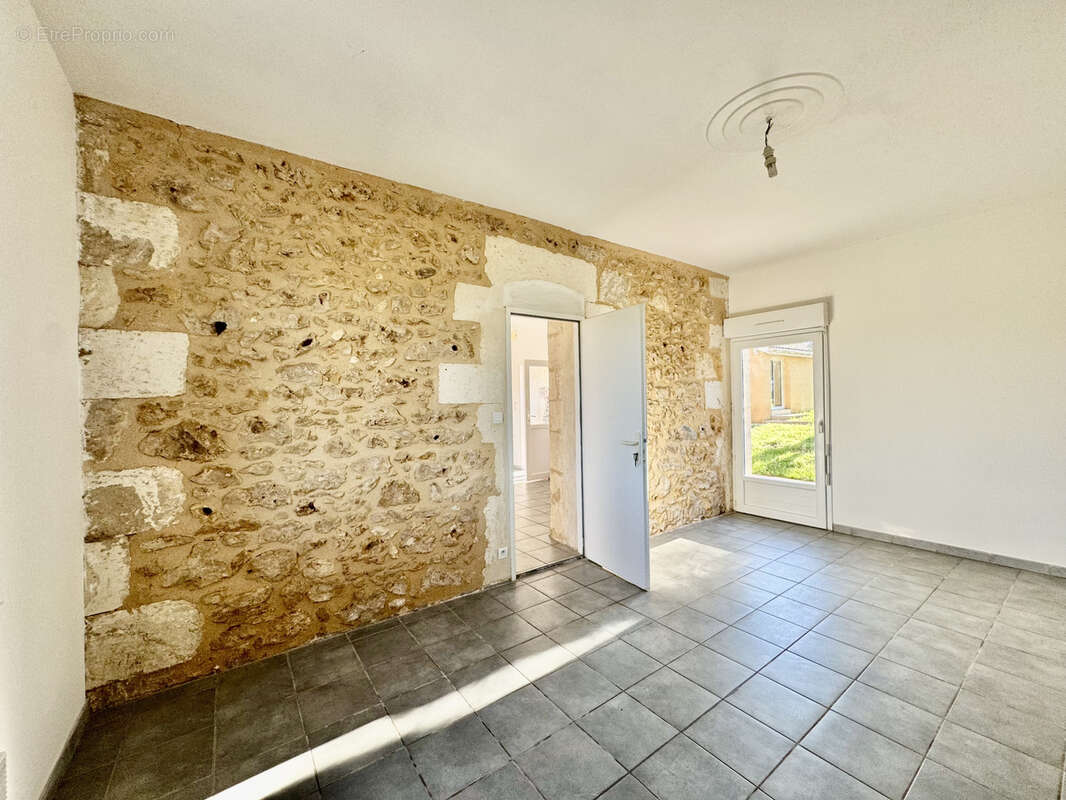 Maison à MOULEYDIER