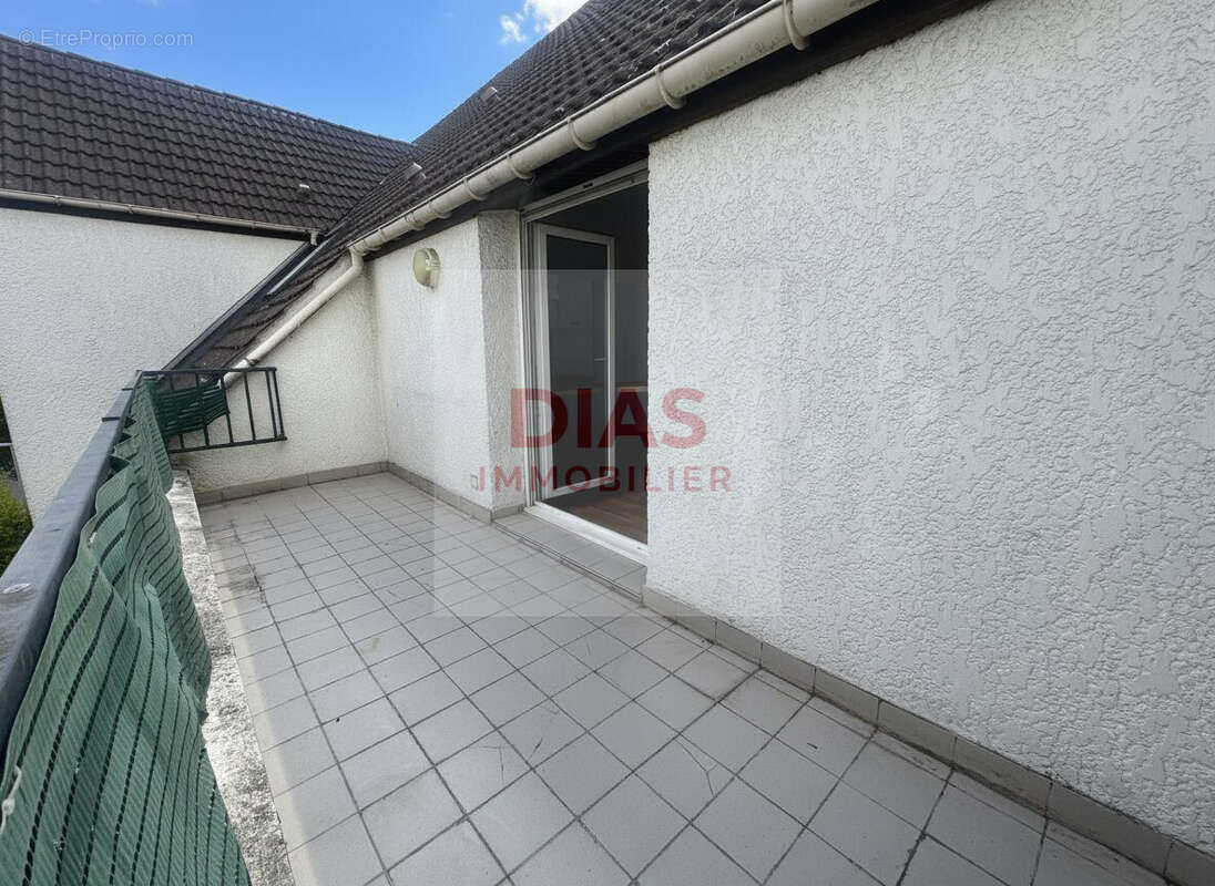 Appartement 37 m² à Pontault-Combault  - photo 3