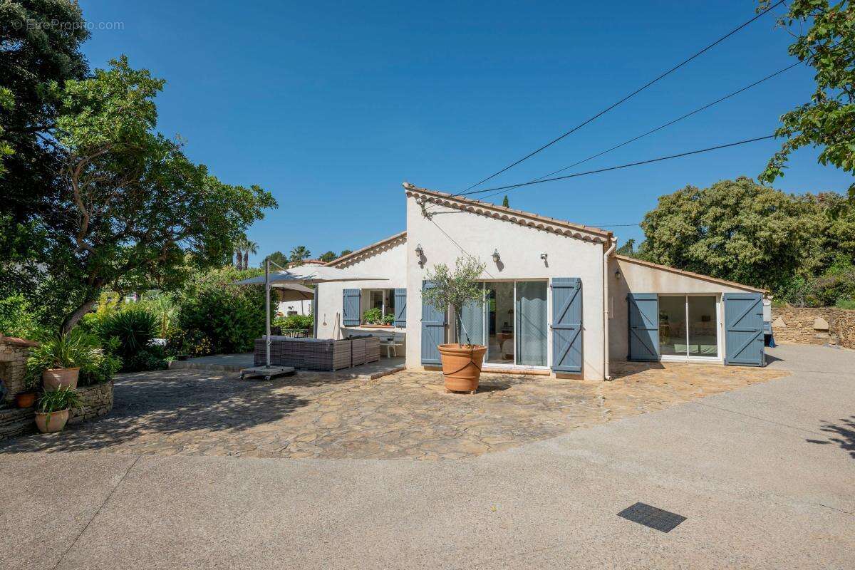 Maison à LA CADIERE-D'AZUR