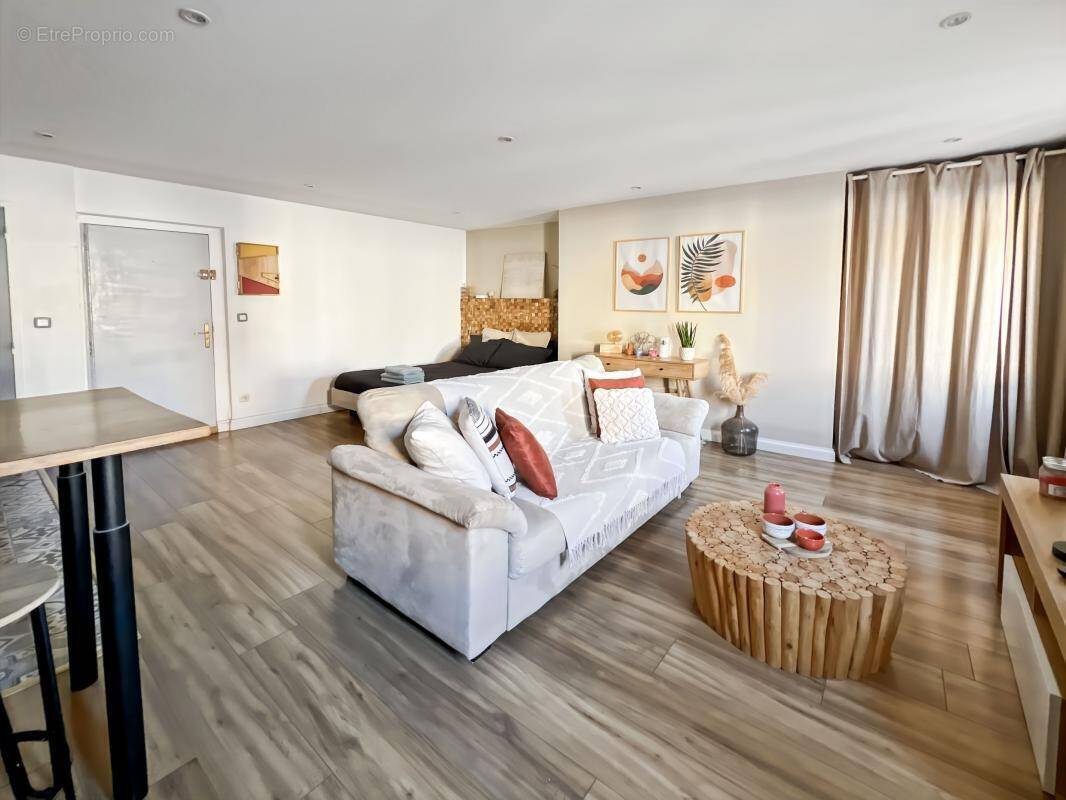 Appartement à FREJUS