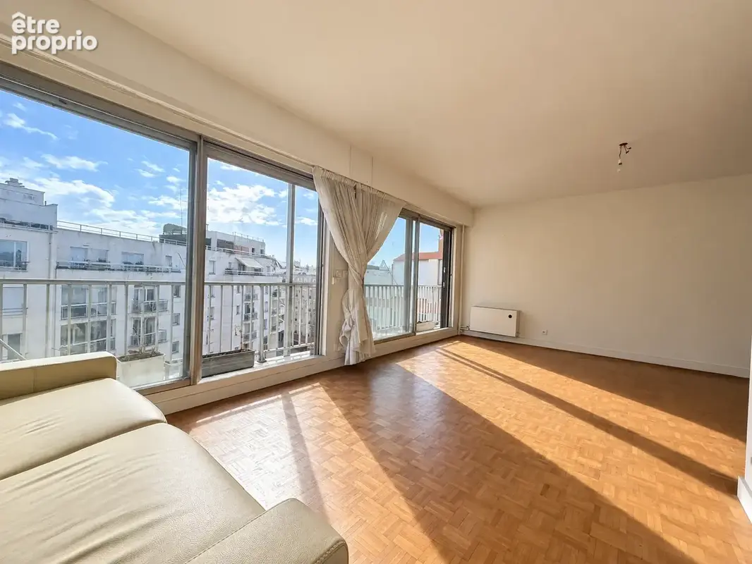 Appartement à PARIS-11E