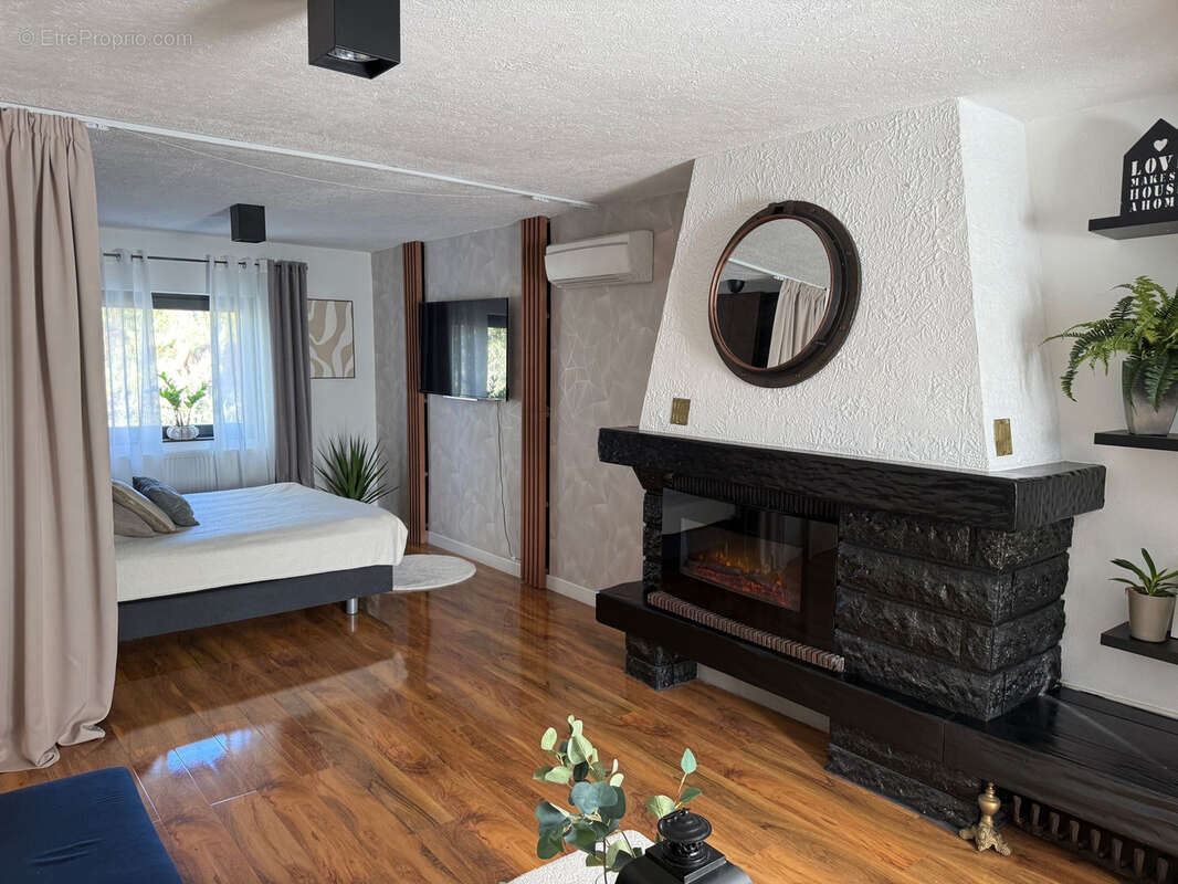 Maison à DRAGUIGNAN