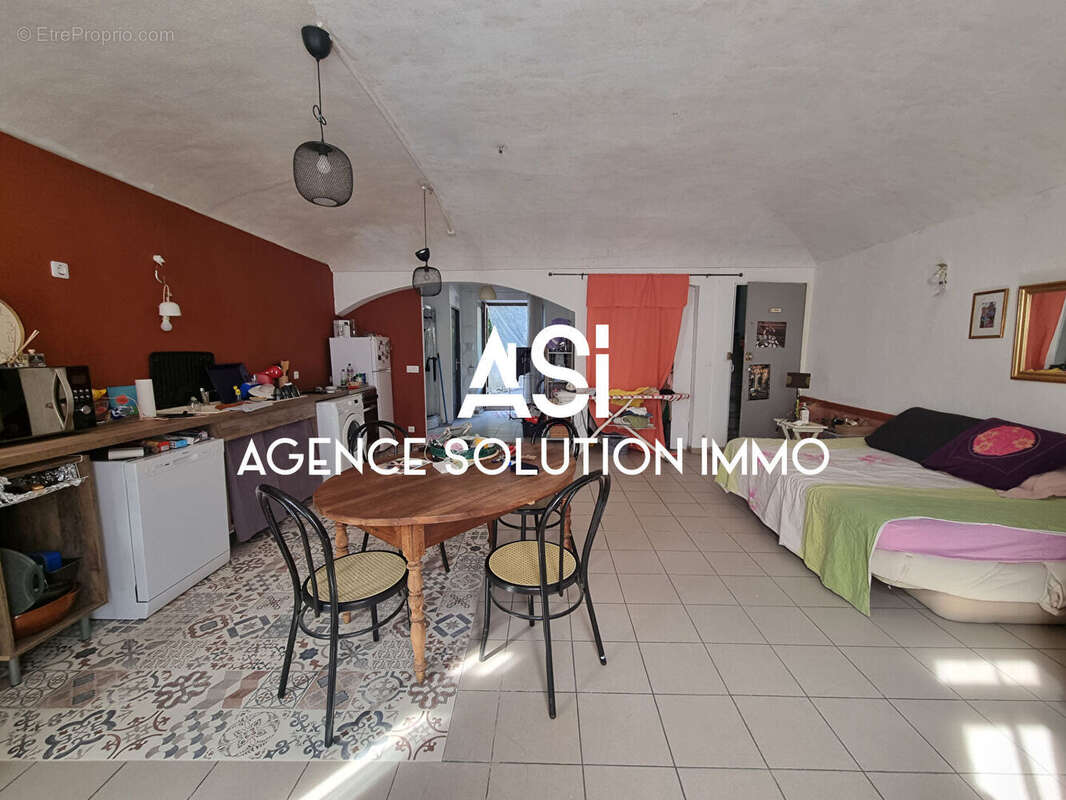 Maison 150 m² à Viviers  - photo 2
