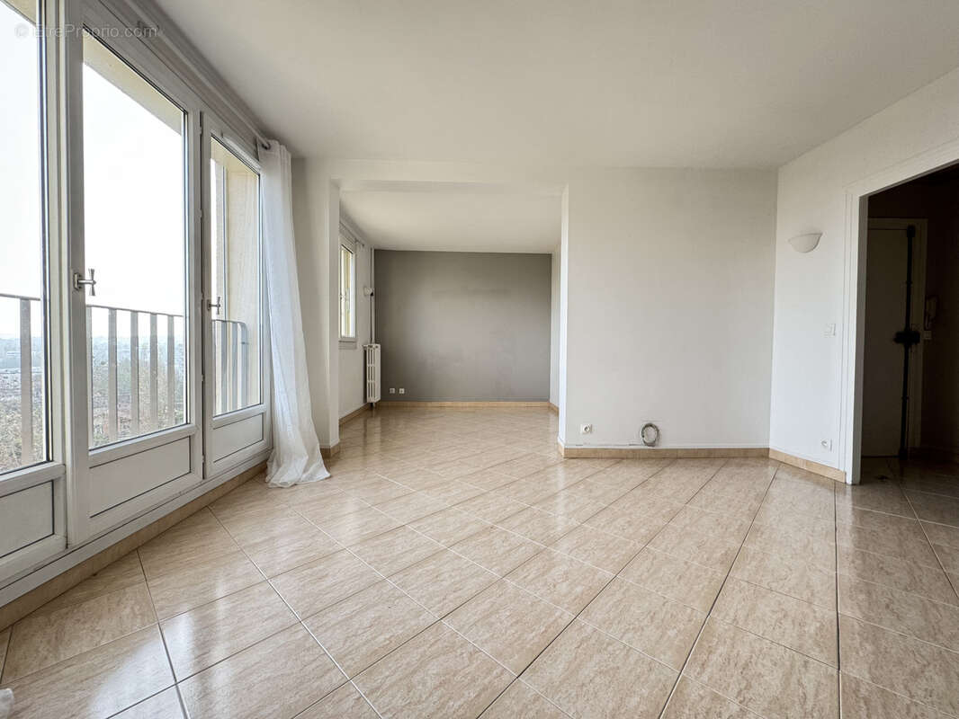 Appartement à SAINT-GERMAIN-EN-LAYE