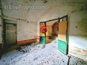 Appartement à BAGNOLS-SUR-CEZE