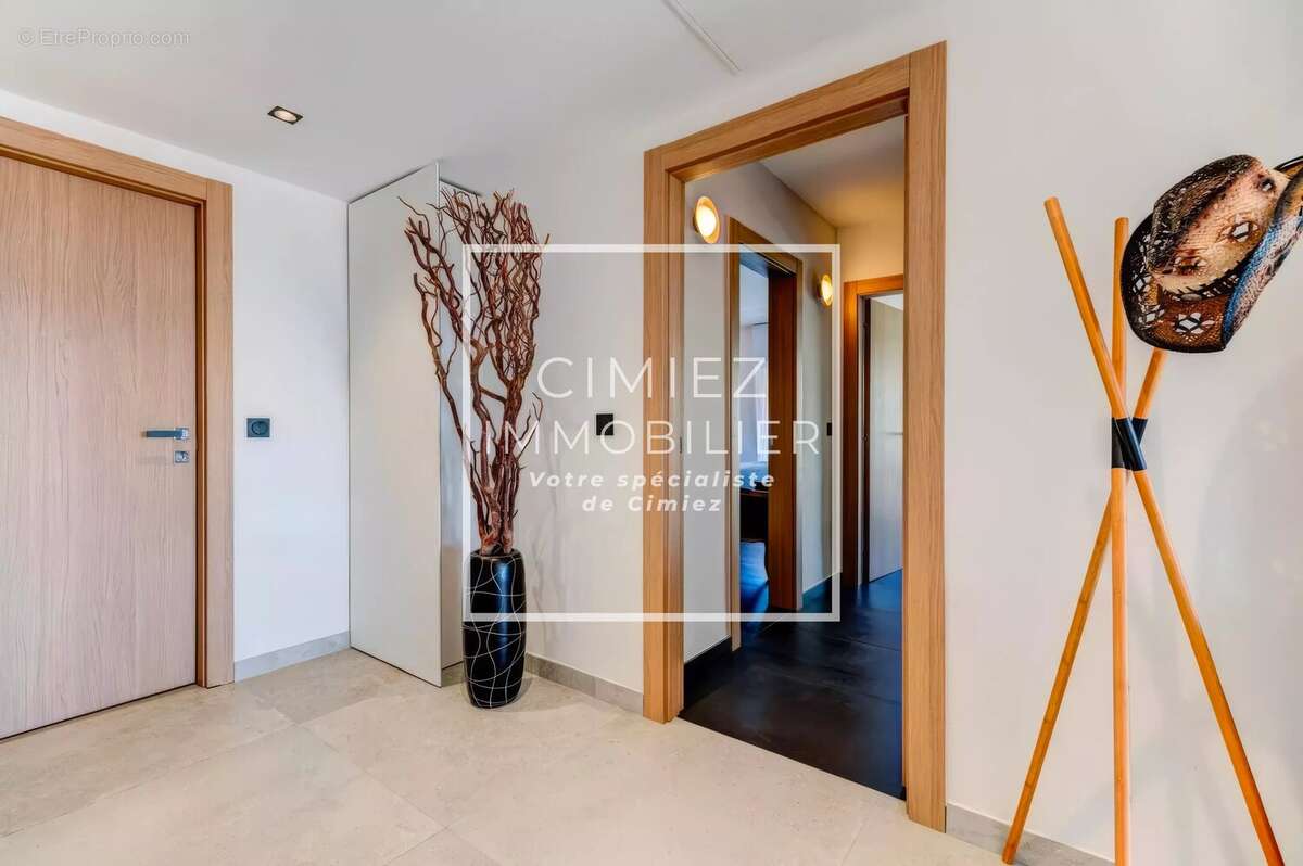 Appartement à NICE
