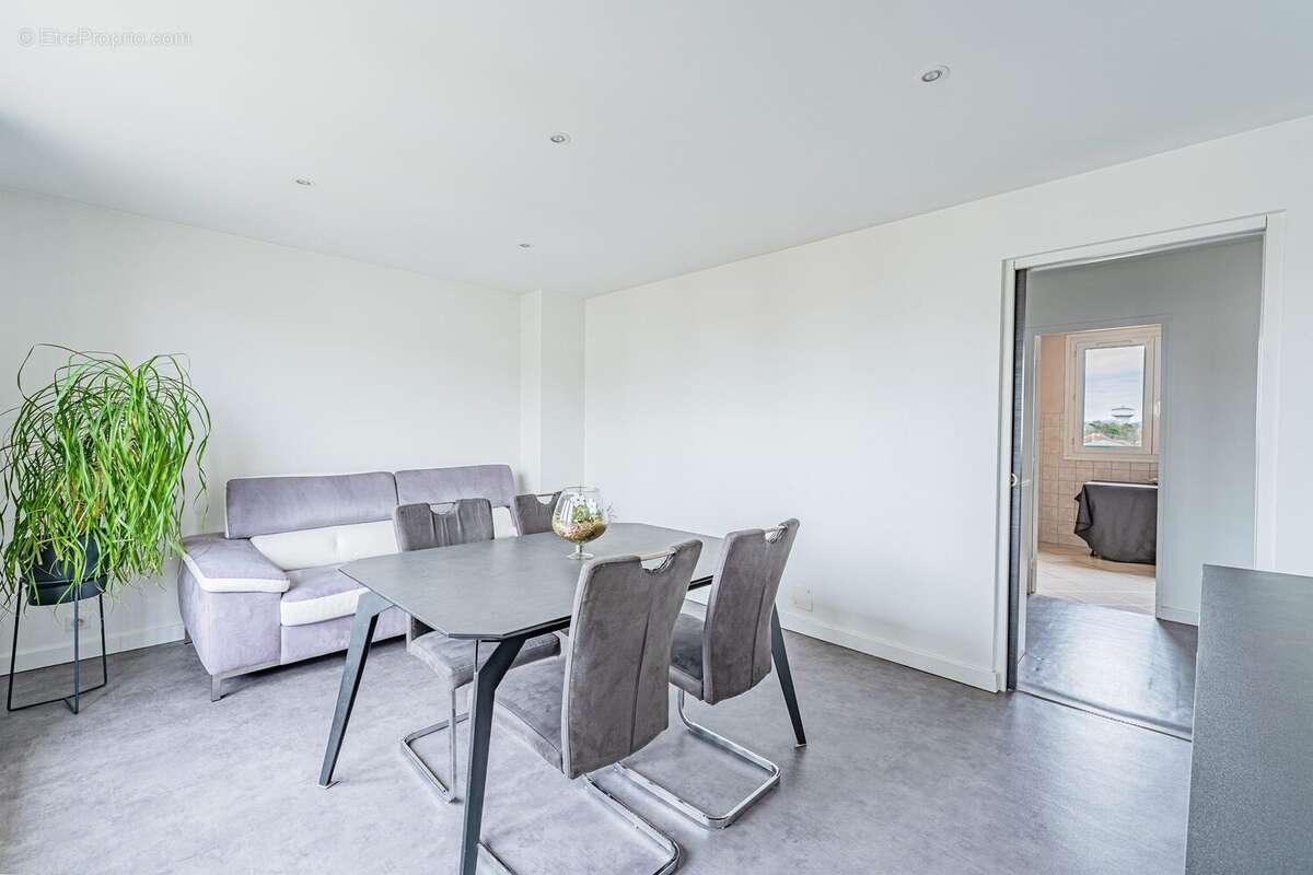 Appartement à MONTESSON
