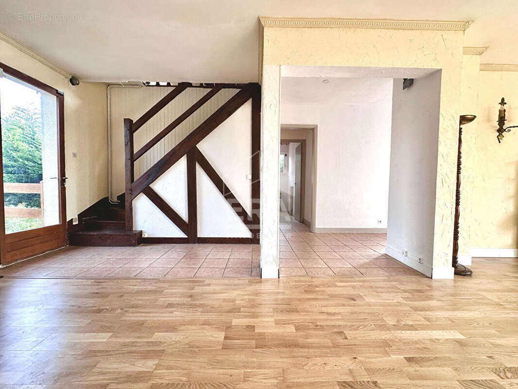 Maison à NEMOURS
